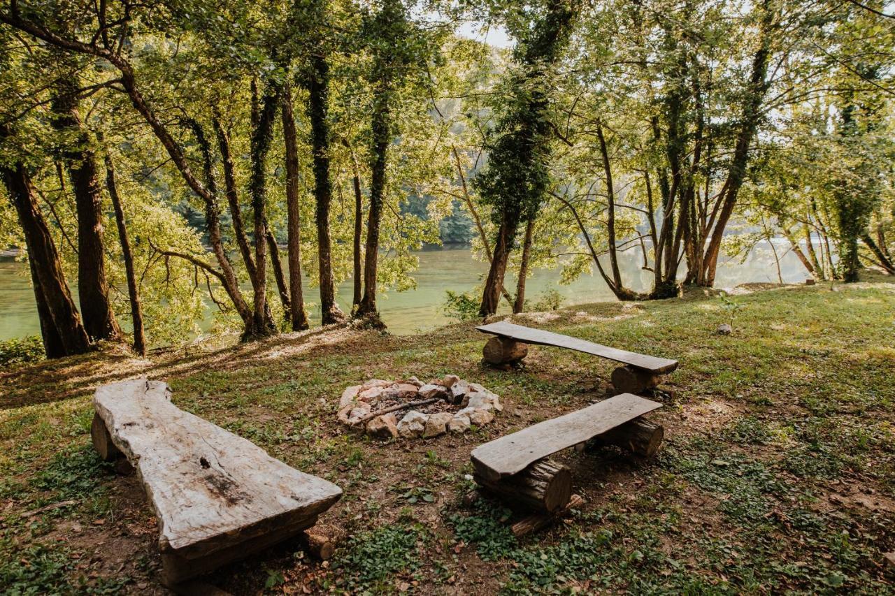 Hotel Robinson Camp Kupa - Juratovicki Brig Netretic Esterno foto