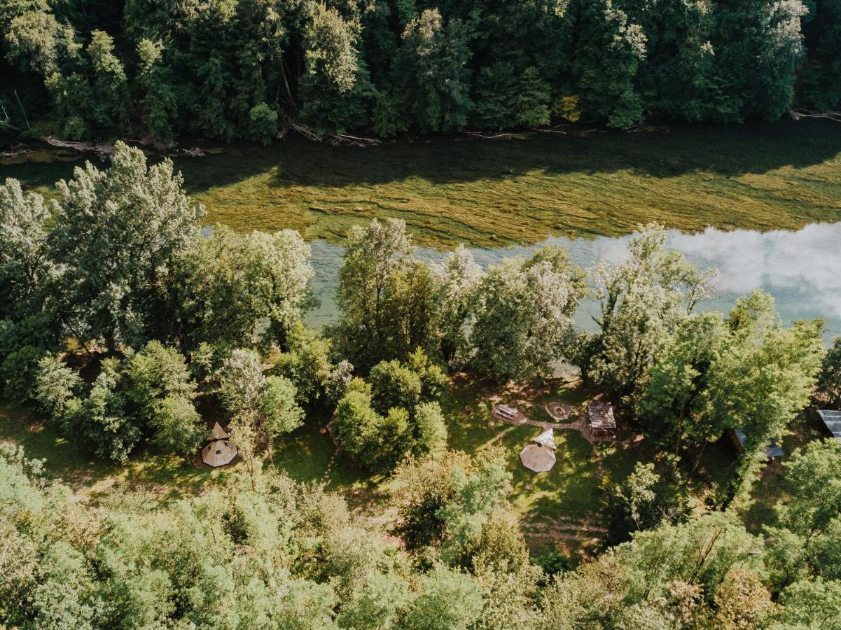 Hotel Robinson Camp Kupa - Juratovicki Brig Netretic Esterno foto