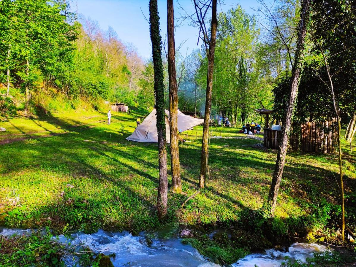 Hotel Robinson Camp Kupa - Juratovicki Brig Netretic Esterno foto